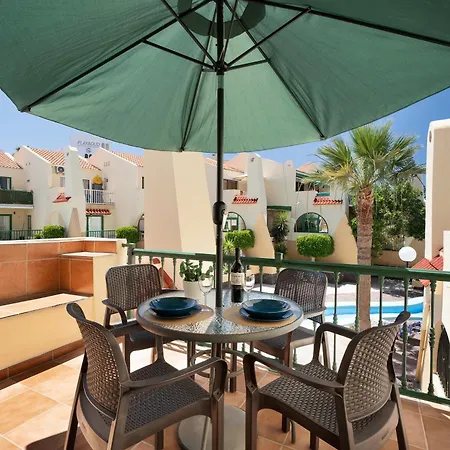 Mareverde K131 公寓 阿德耶