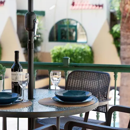 公寓 Mareverde K131 阿德耶